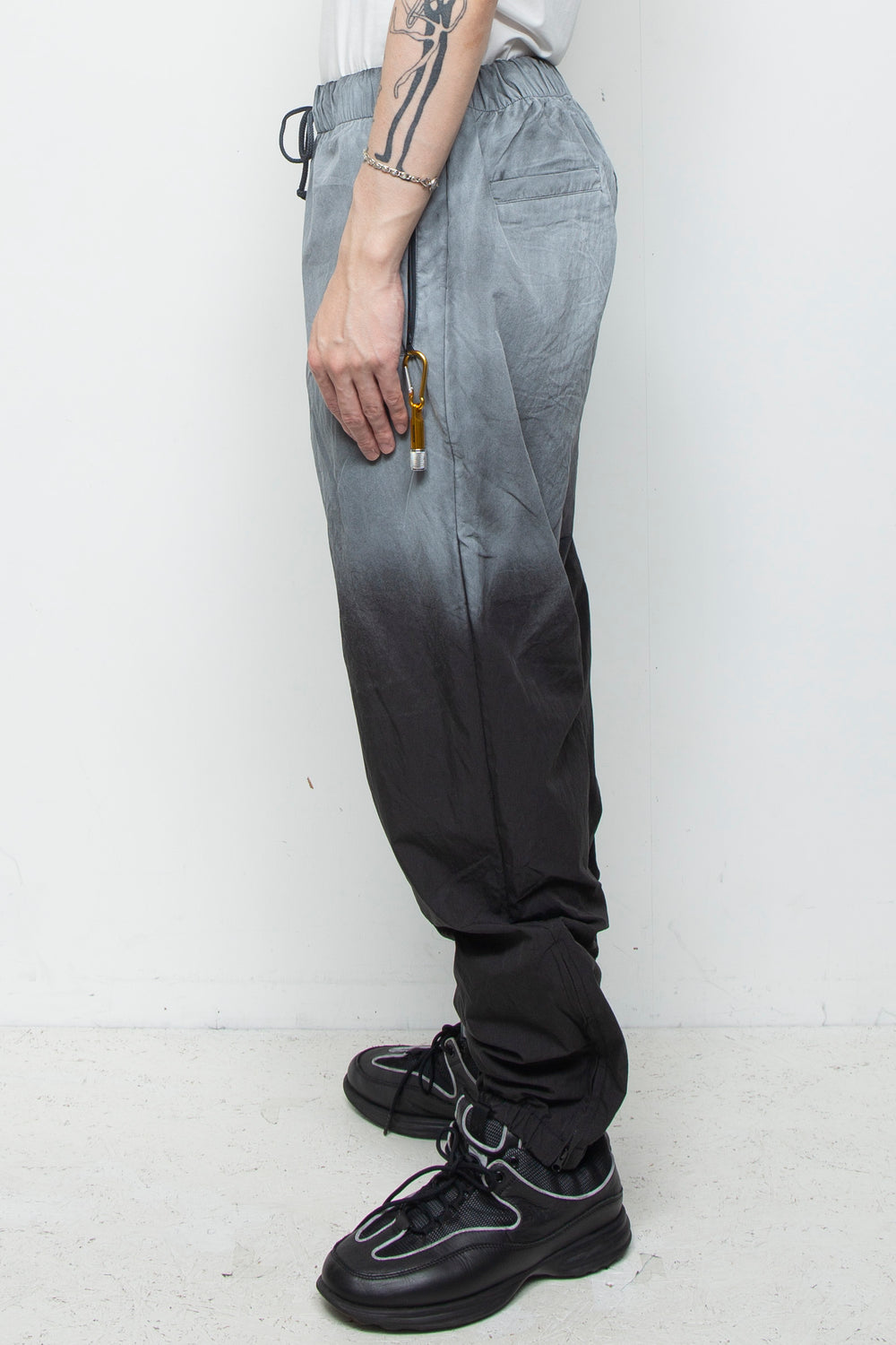 SPRAY PIGMENT-DYED RESCUE PANTS BLACK