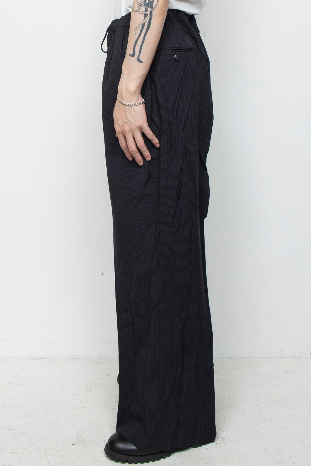 CORBUSIER: FIVE POINTS TROUSERS NAVY