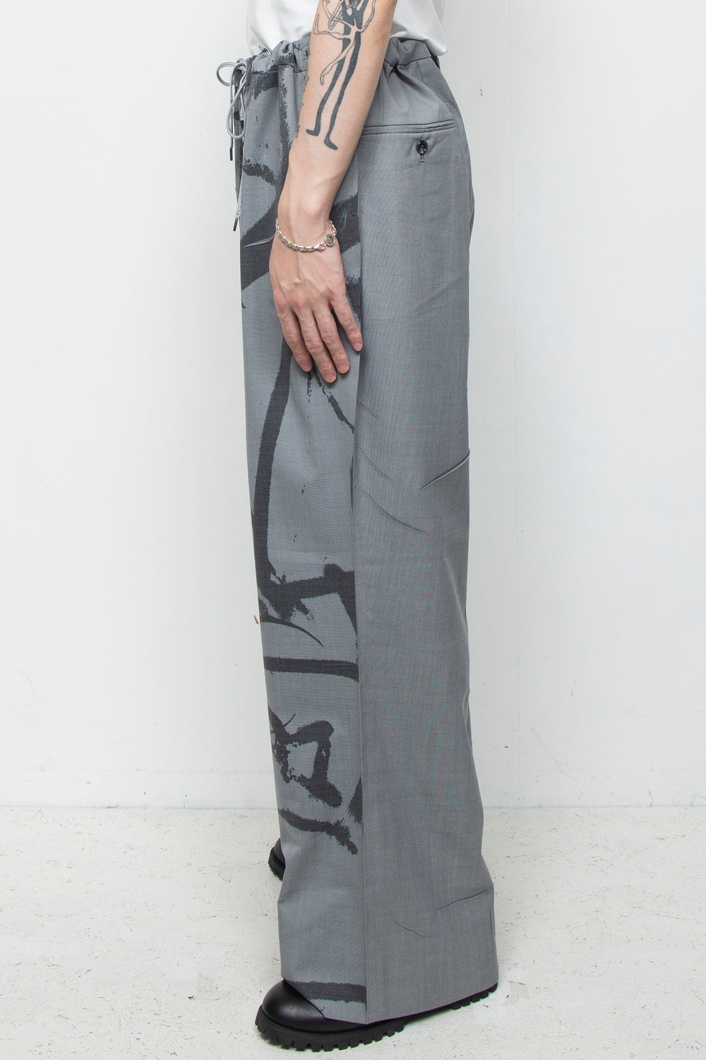 1001 SONGS OF EBAY TROUSERS GRAY