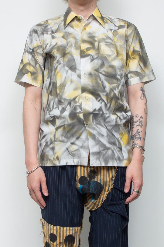 Yellow/Black shirt