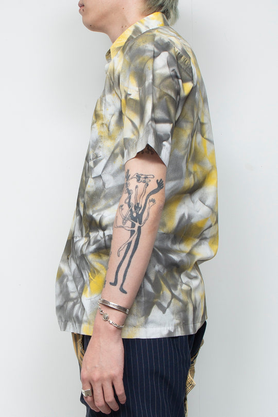 Yellow/Black shirt