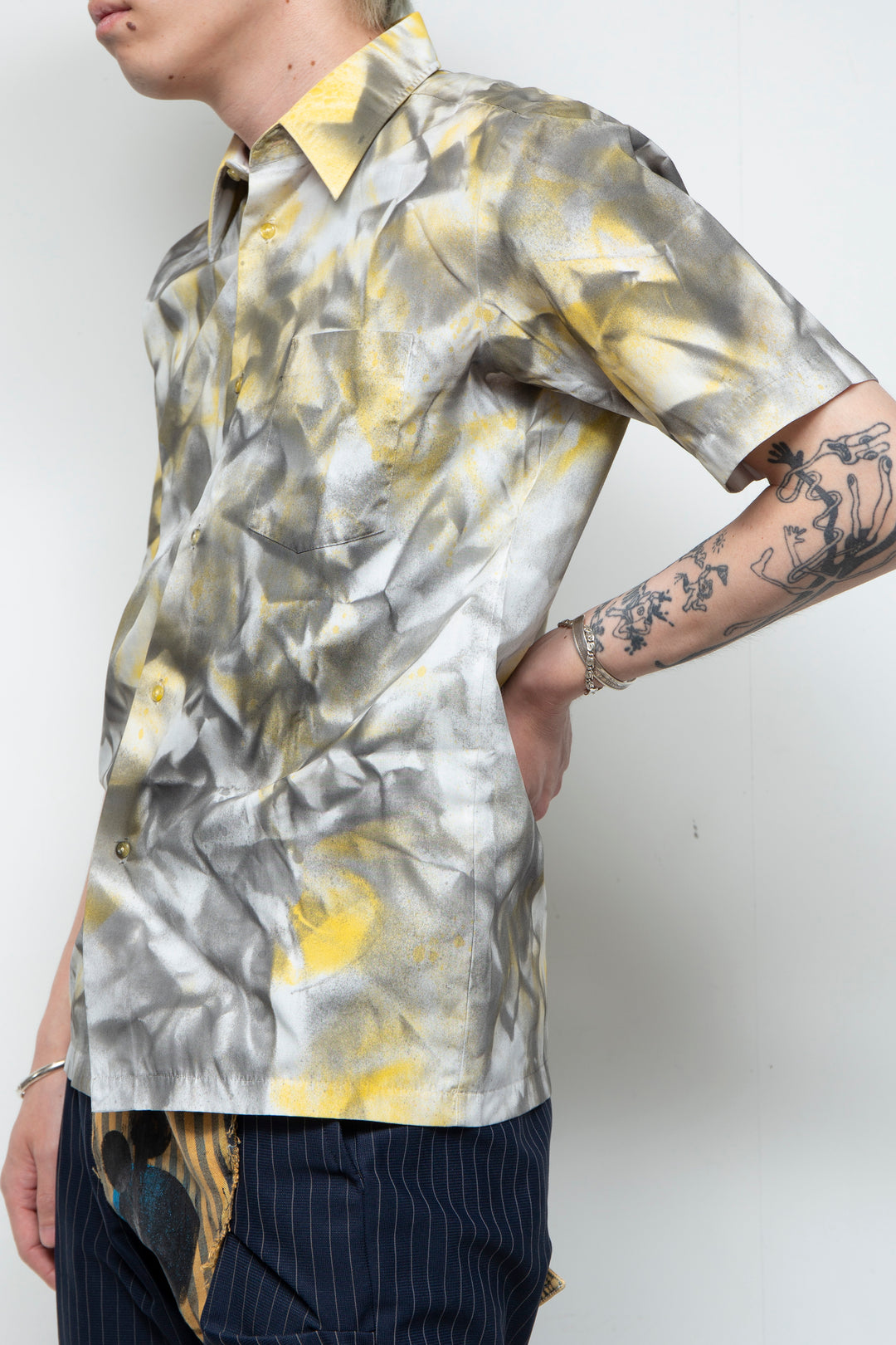 Yellow/Black shirt