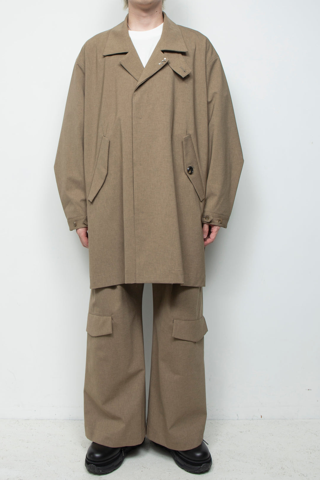 3-Layer Bonded Suit Thin Flap Baggy Trousers LEGHORN