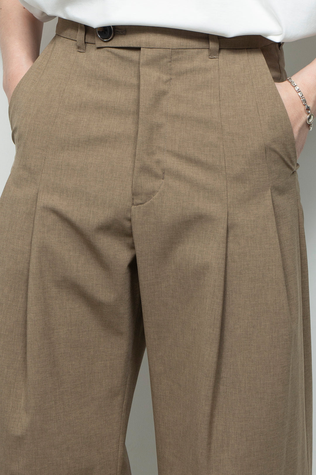 3-Layer Bonded Suit Thin Flap Baggy Trousers LEGHORN