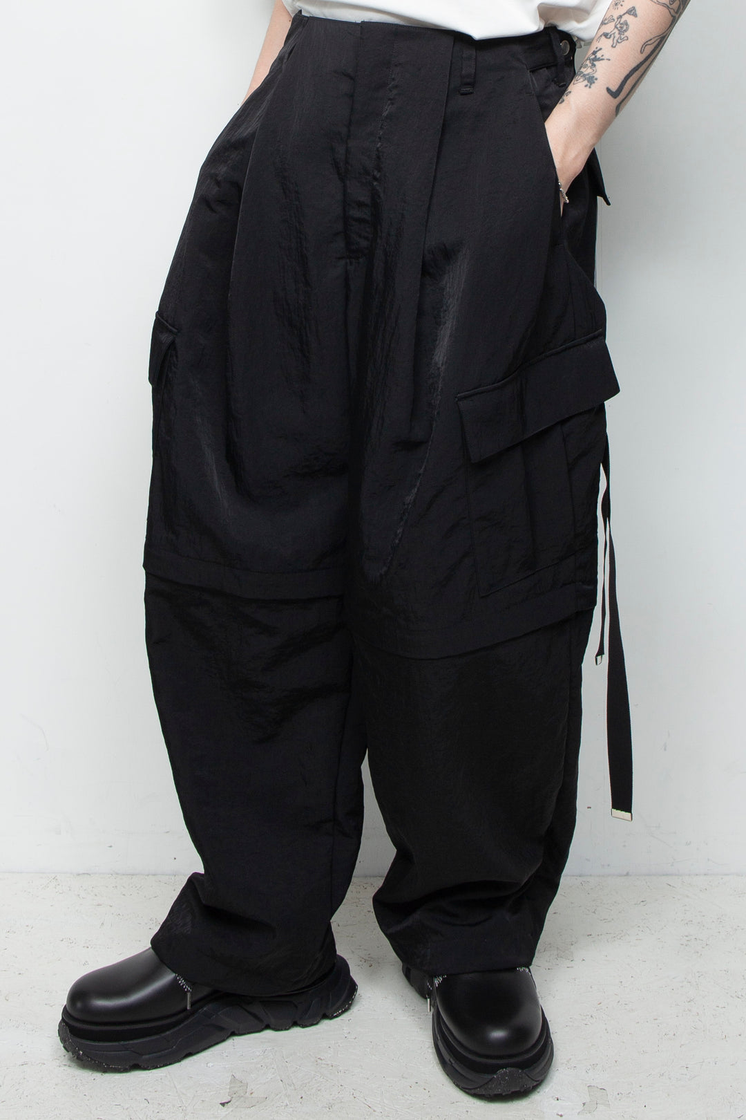Vintage nylon detachable cargo pants BLACK