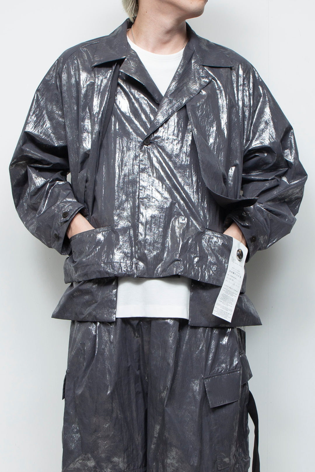 Washed foil coated short trench jacket STEEL GRAY