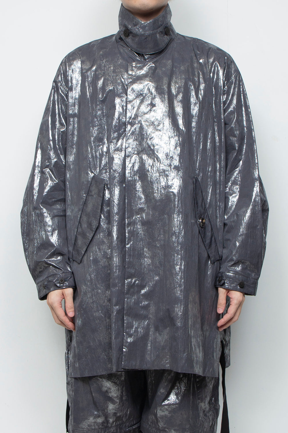 Washed foil coated stand collar light coat STEEL GRAY