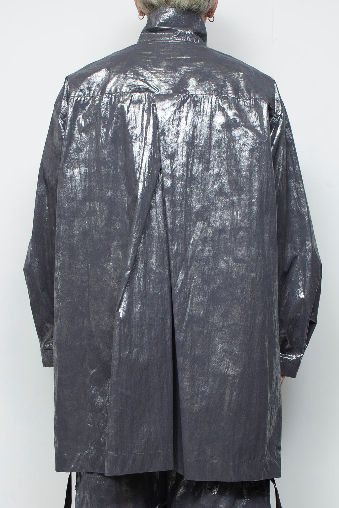 Washed foil coated stand collar light coat STEEL GRAY