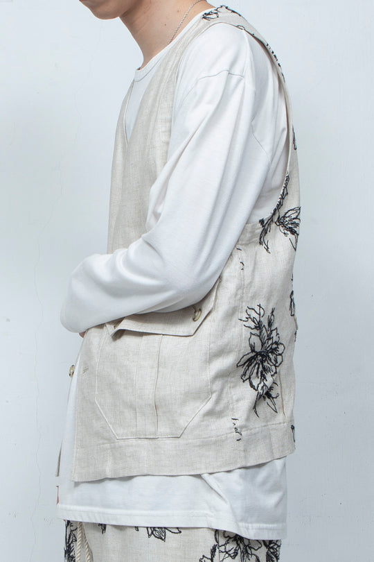 Floral patterns vest White