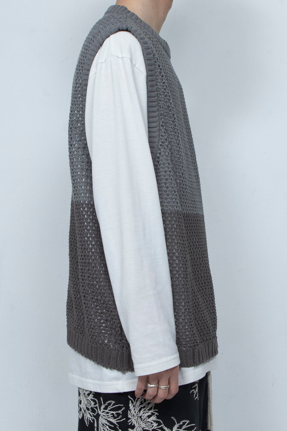 Mesh knit vest Gray