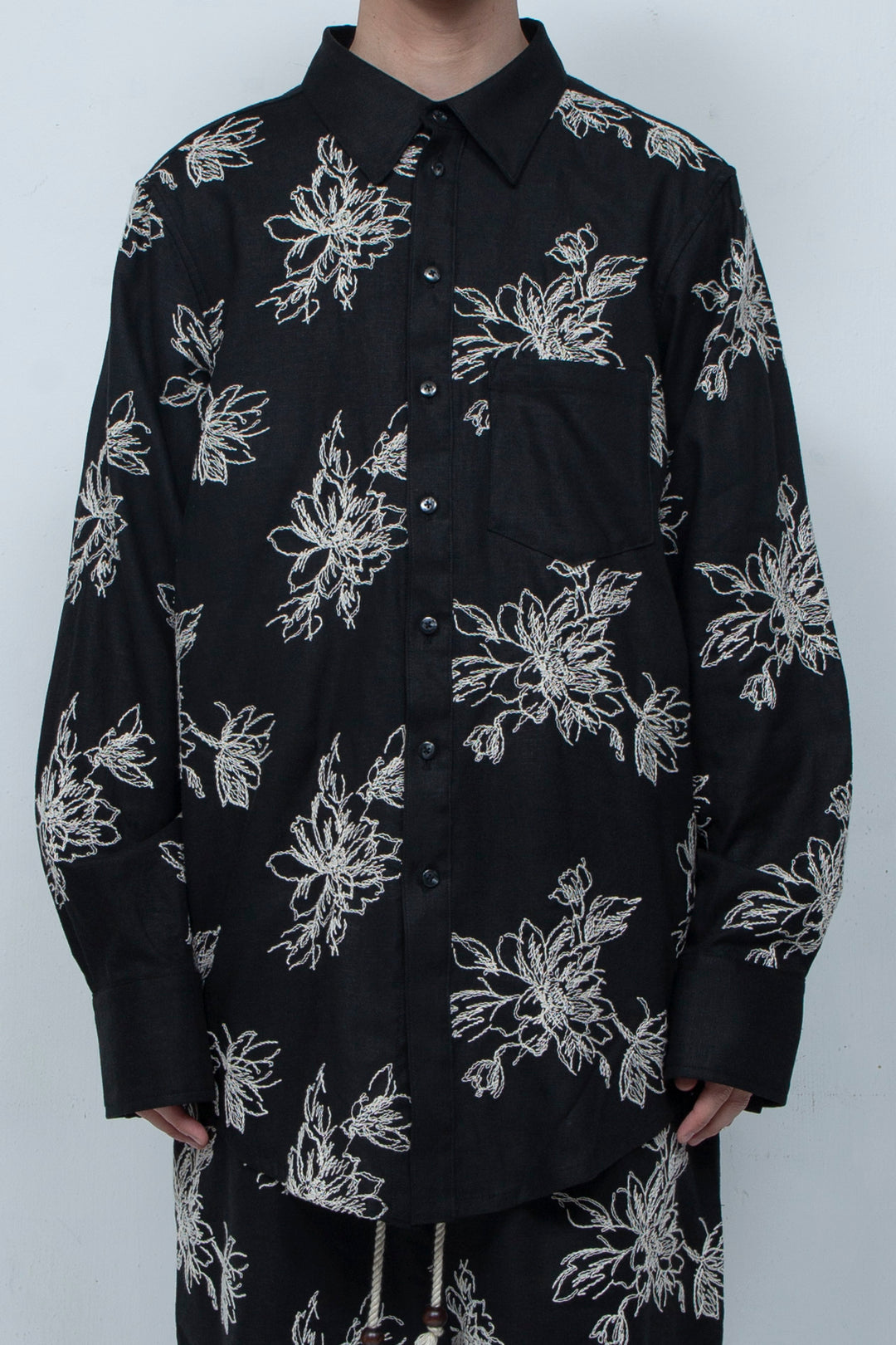 Floral patterns shirt  Black