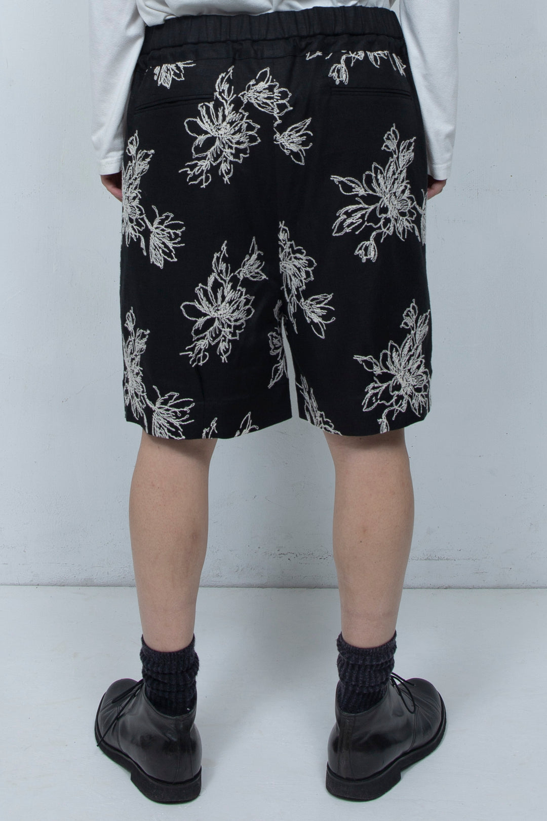 Floral patterns shorts Black