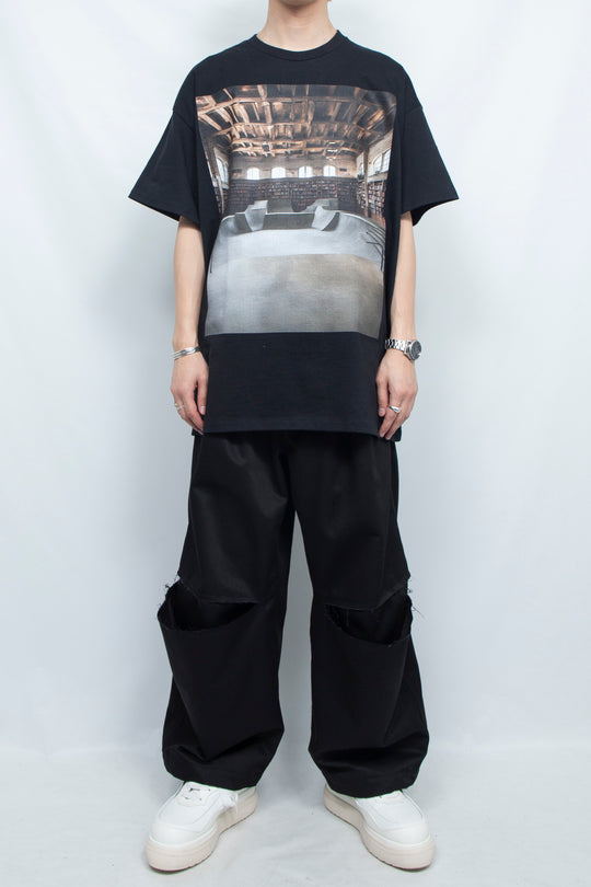 Impossible world Tee Black