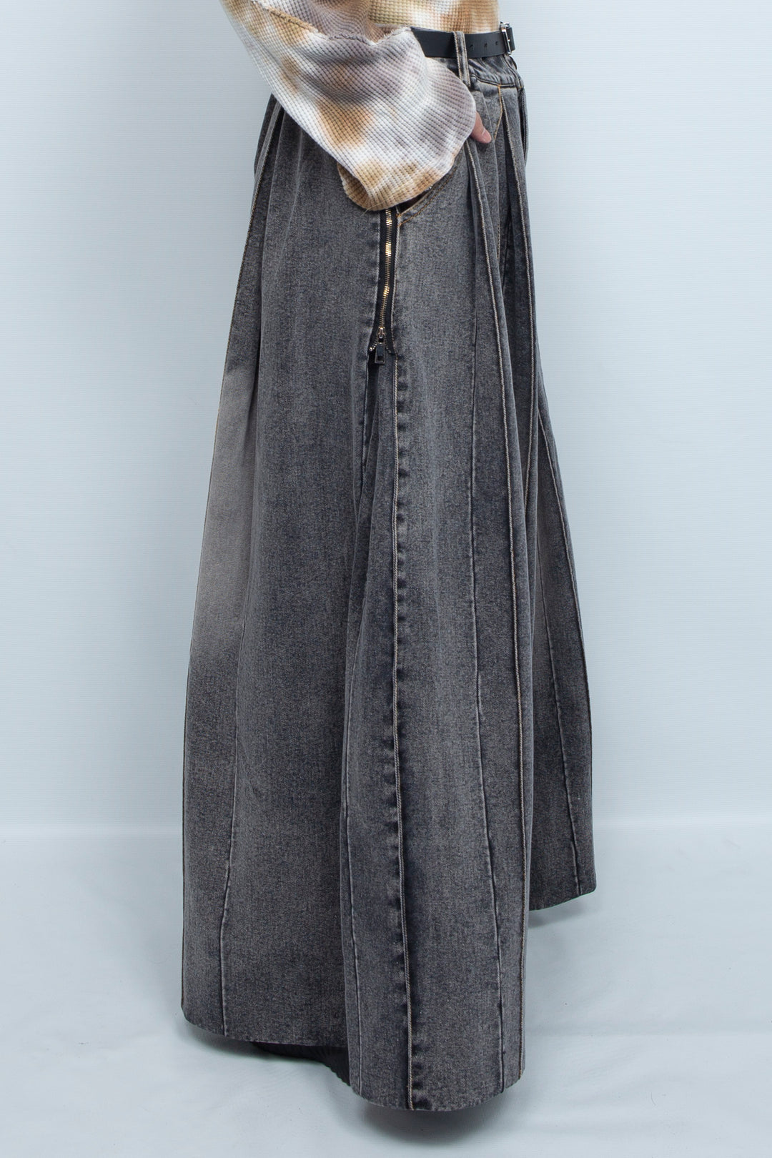 Pleated zipper wide leg ronin pants