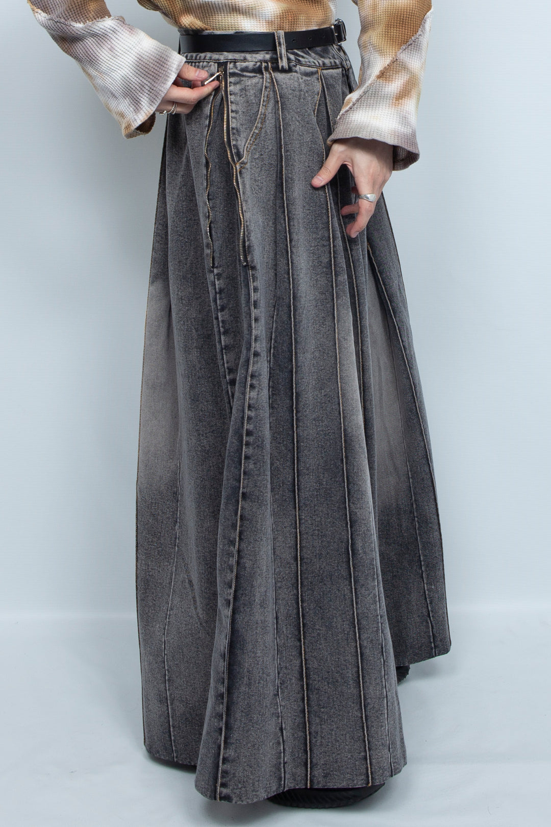 Pleated zipper wide leg ronin pants