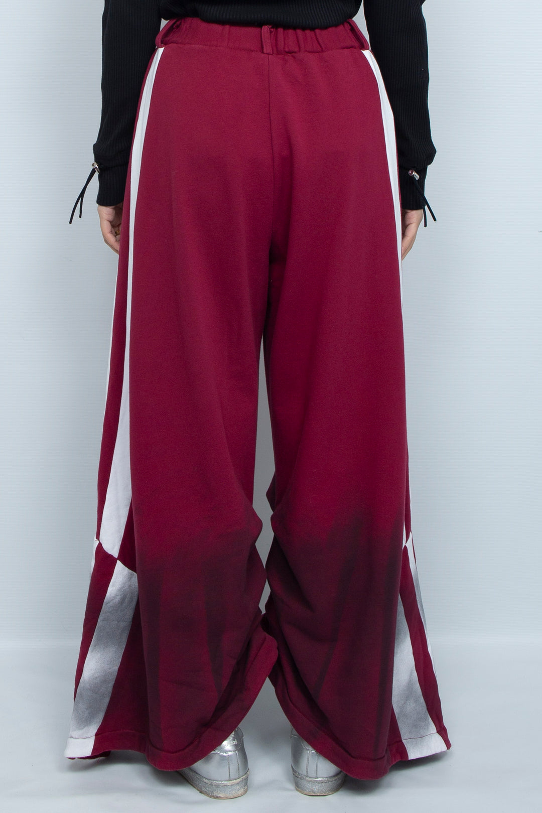 Red dual tone printed wide leg sports pants