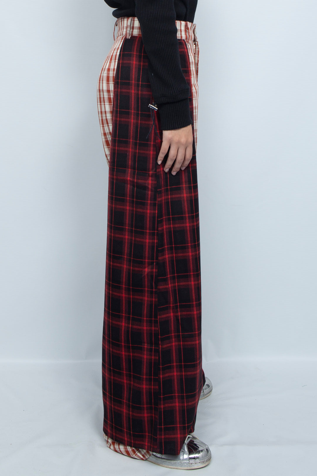 Double layered cross checkered pants