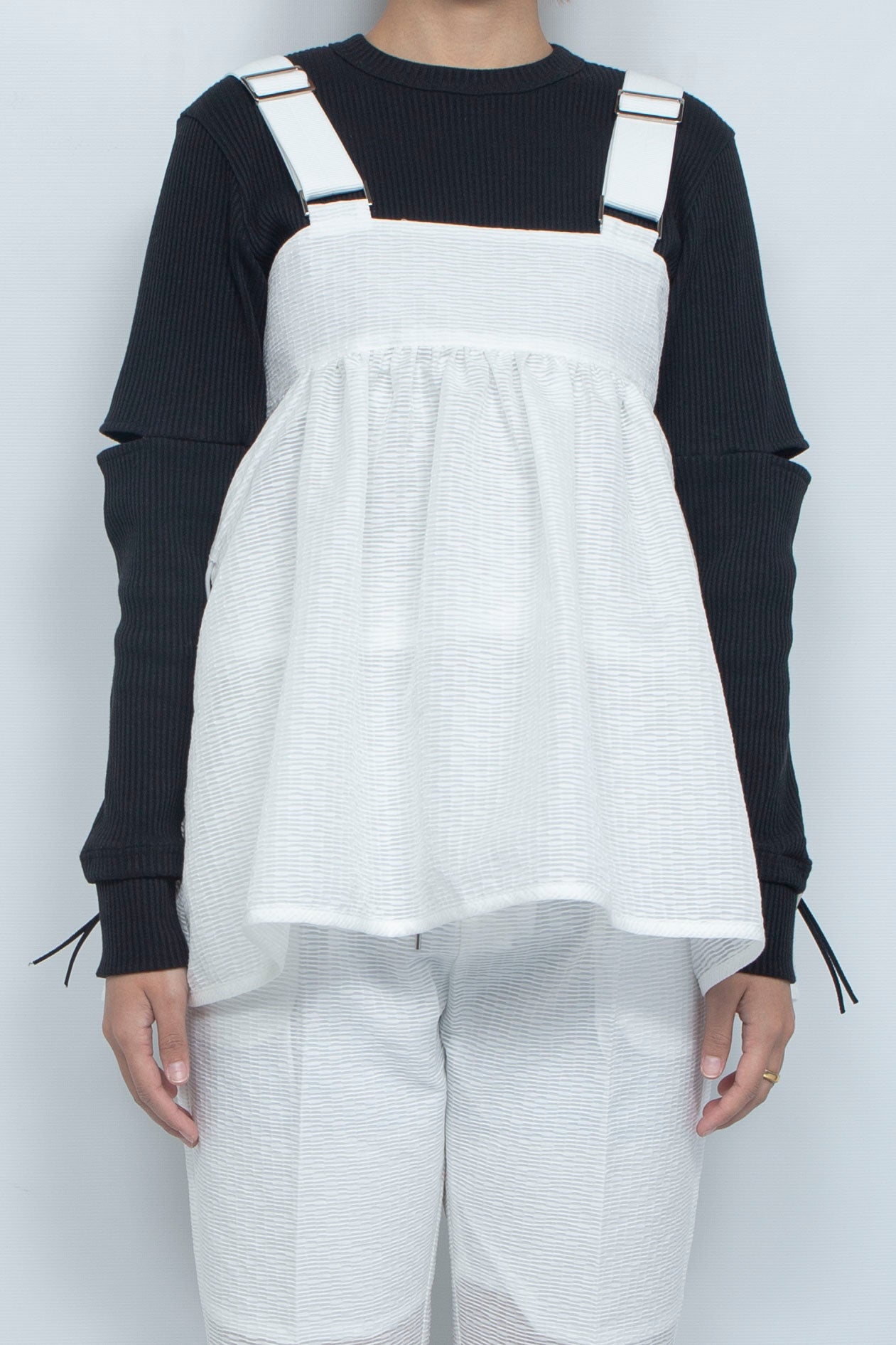 250108 TOPS WHITE ／CHERIE（シェリー）／ウィメンズブランド