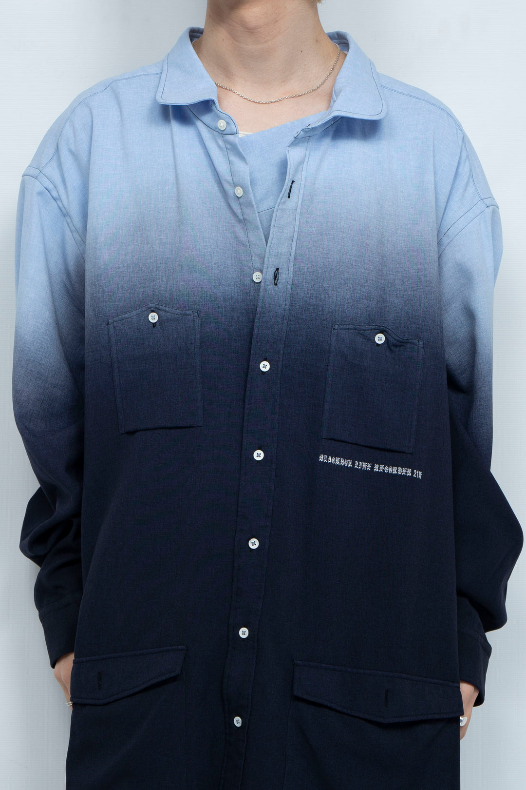 BEAUTIFUL GRADIENT DEFORMATION SHIRT BLUE