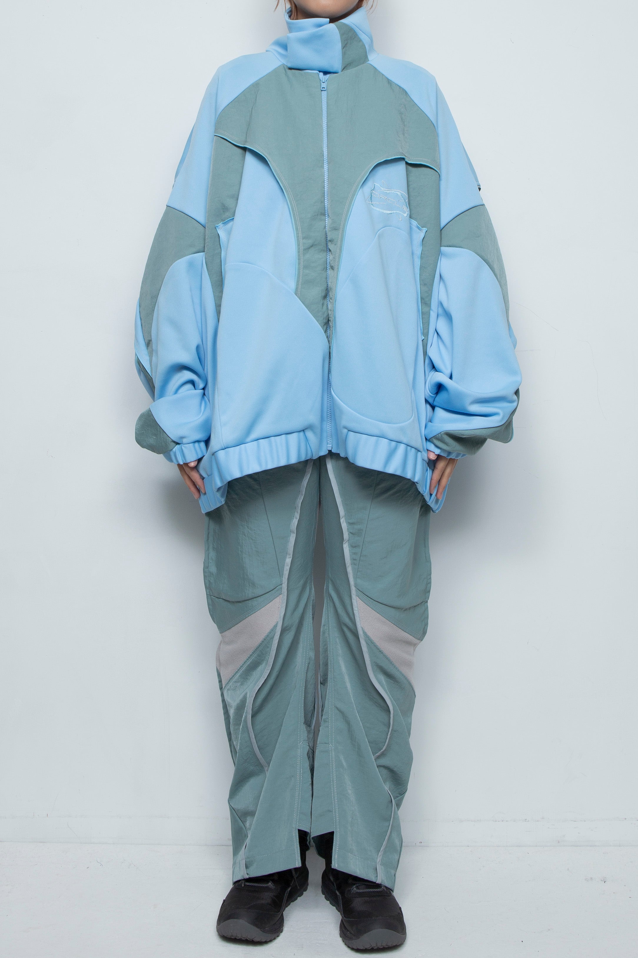 最終値下げ　バルムング balmung ビッグシルエット　ファー スウェット 最終値下げ バルムング balmung ビッグシルエット ファー