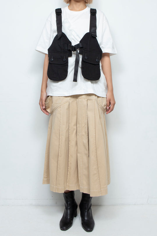 look-forward vest black