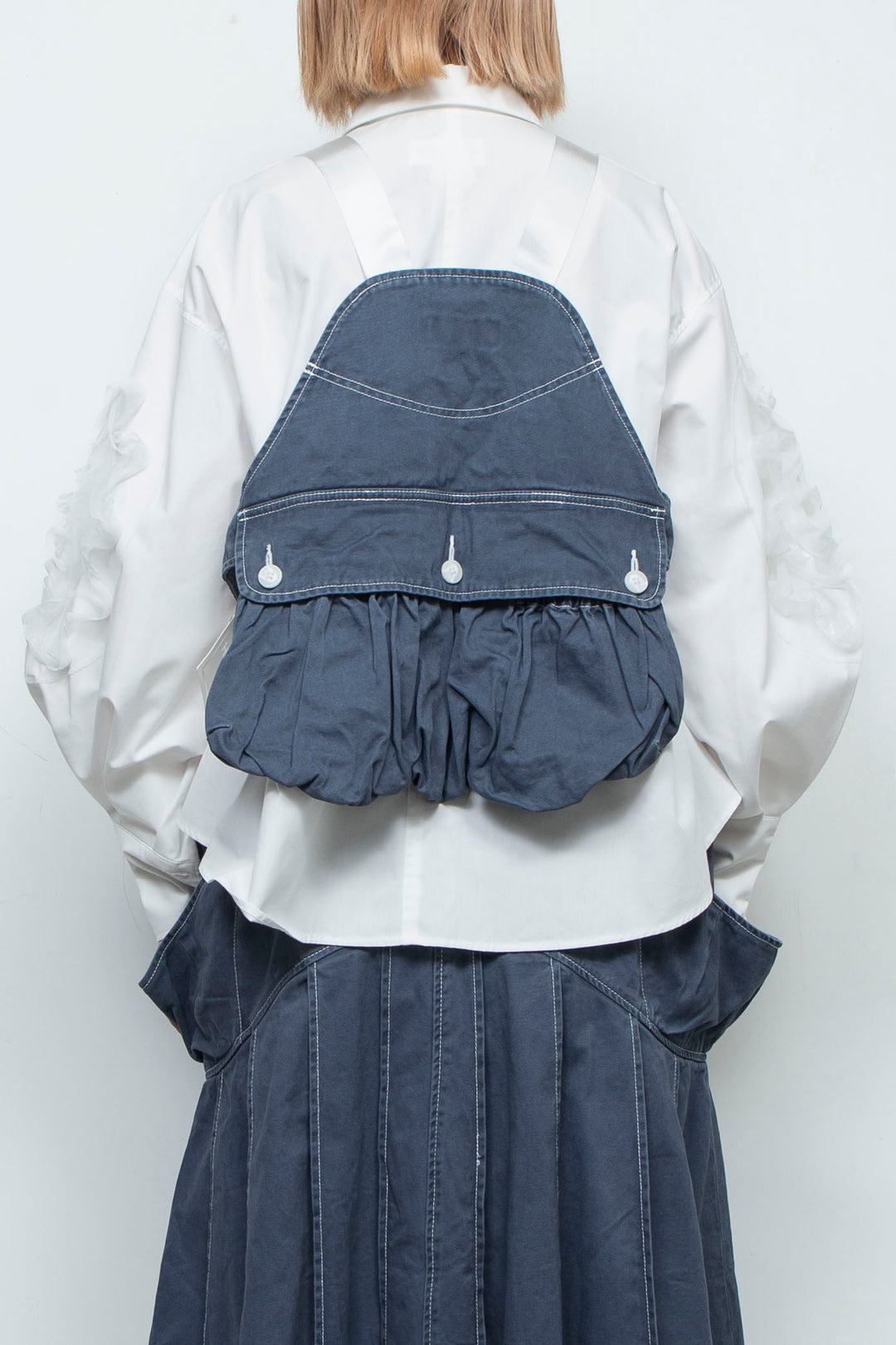 look-forward vest navy