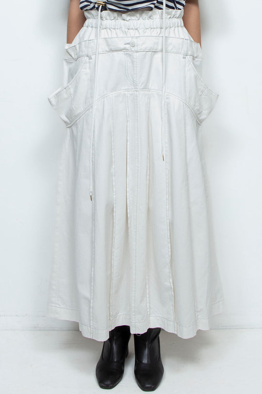 look-forward skirt white