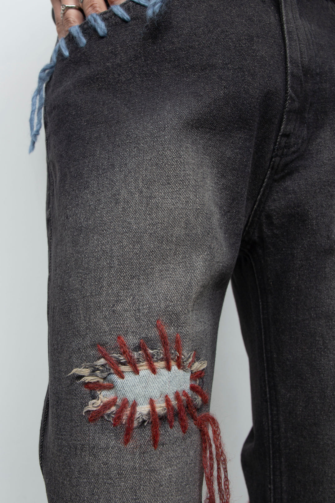 TΣist Hand Stitch Denim Flare Pants / Black