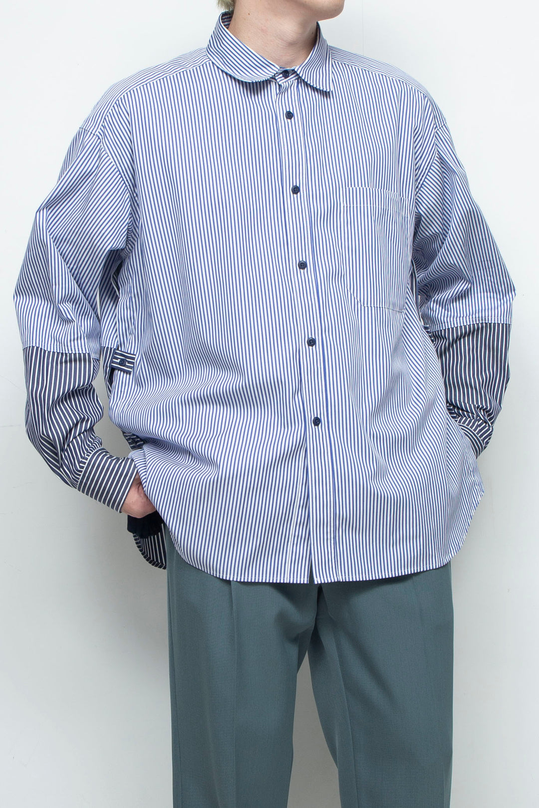"BEAN” Switching Balloon Side Pleats Shirt