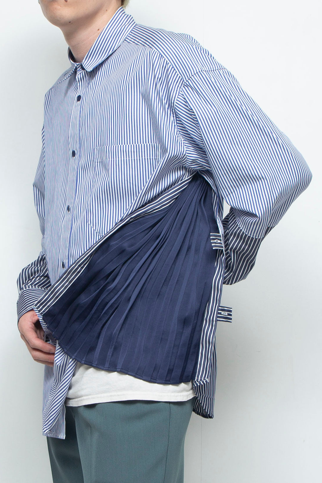 "BEAN” Switching Balloon Side Pleats Shirt
