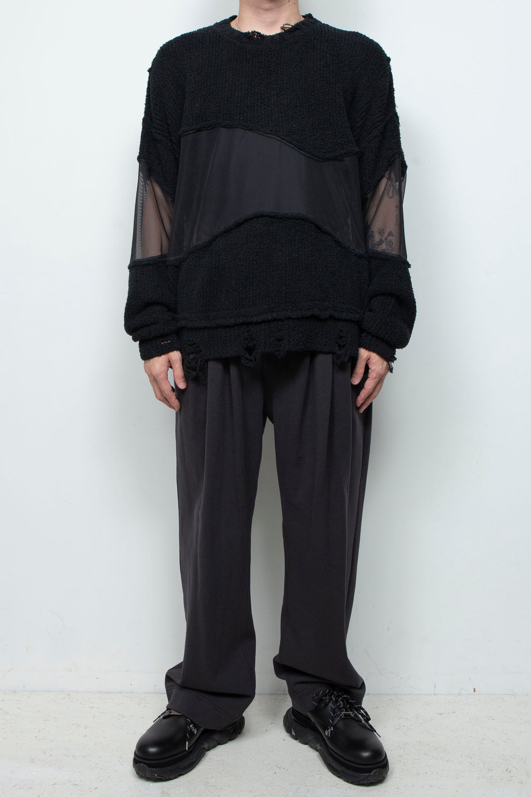 Docking Reverse Crushed Sweater BLACK