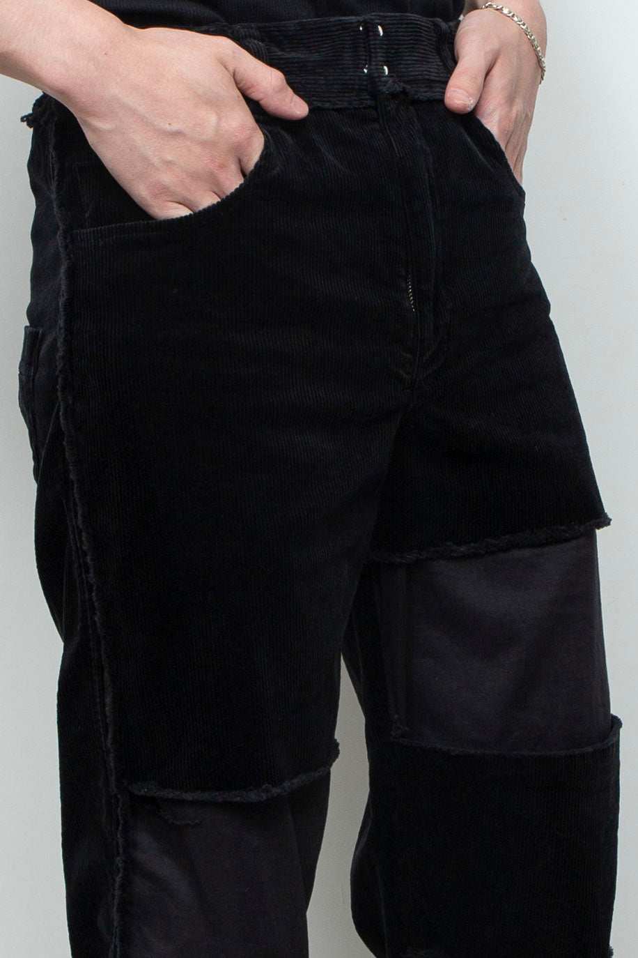 Reconstructed 5-pocket pants (corduroy) BLACK