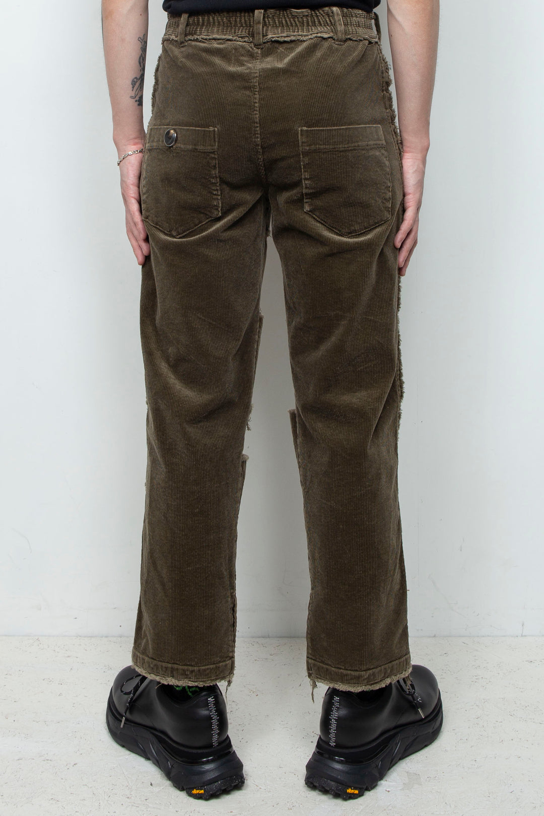 Reconstructed 5-pocket pants (corduroy) OLIVE