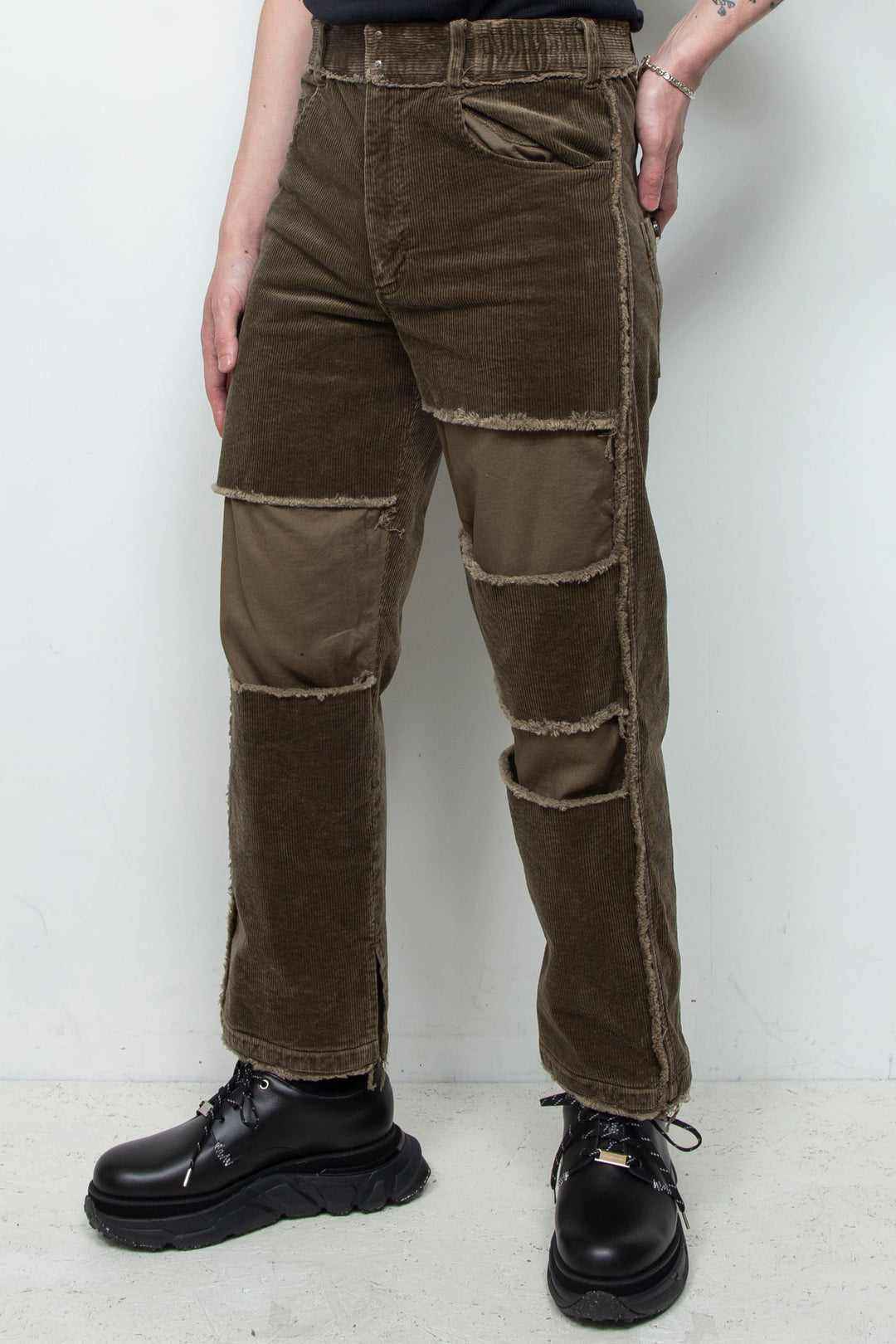 Reconstructed 5-pocket pants (corduroy) OLIVE