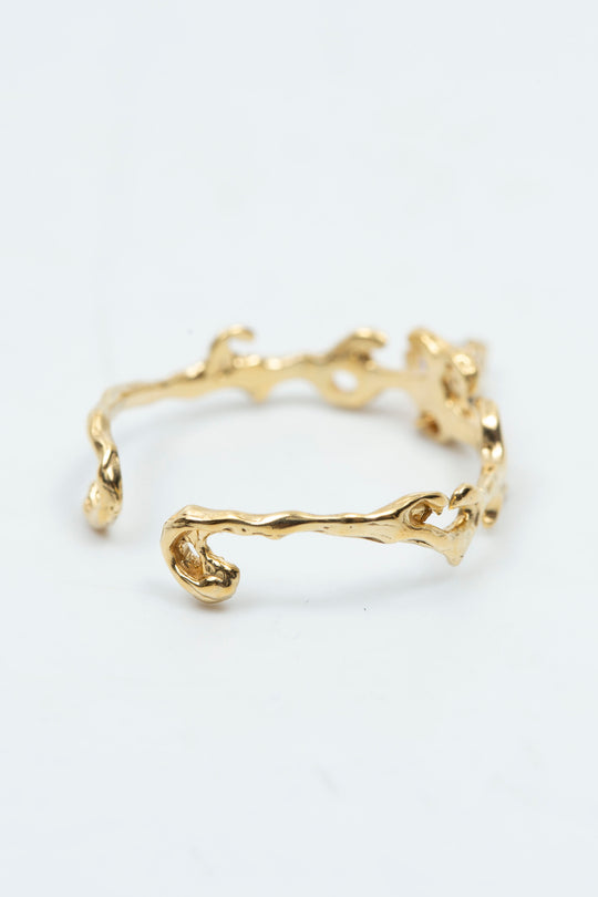 Teardrop Rococo Ring Gold