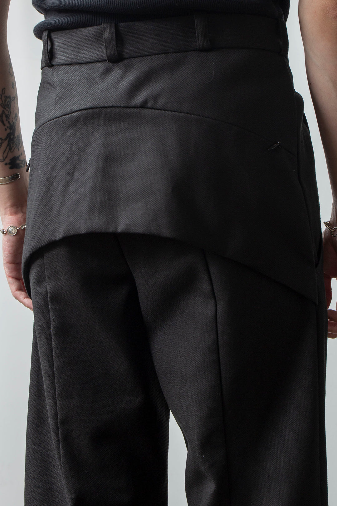 MANTIS LEG PANTS BLACK