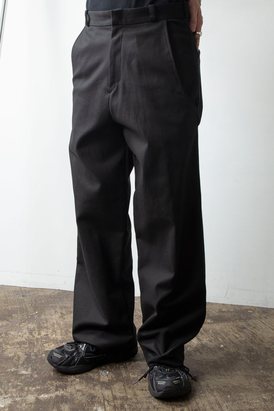 MANTIS LEG PANTS BLACK