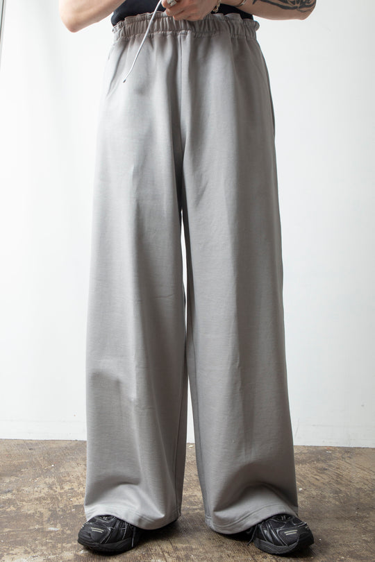 MANTIS SWEAT PANTS GRAY