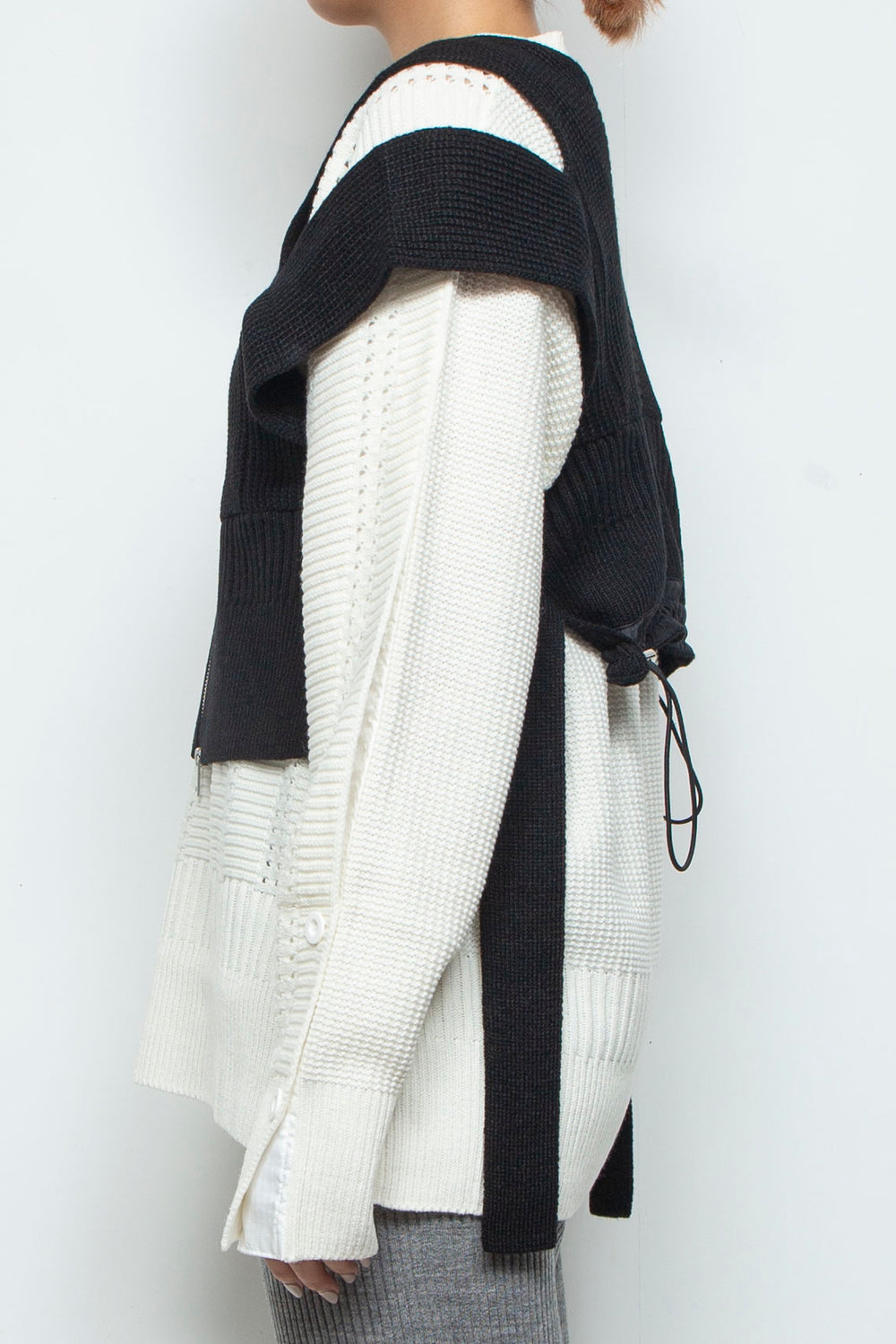 250202 VEST BLACK