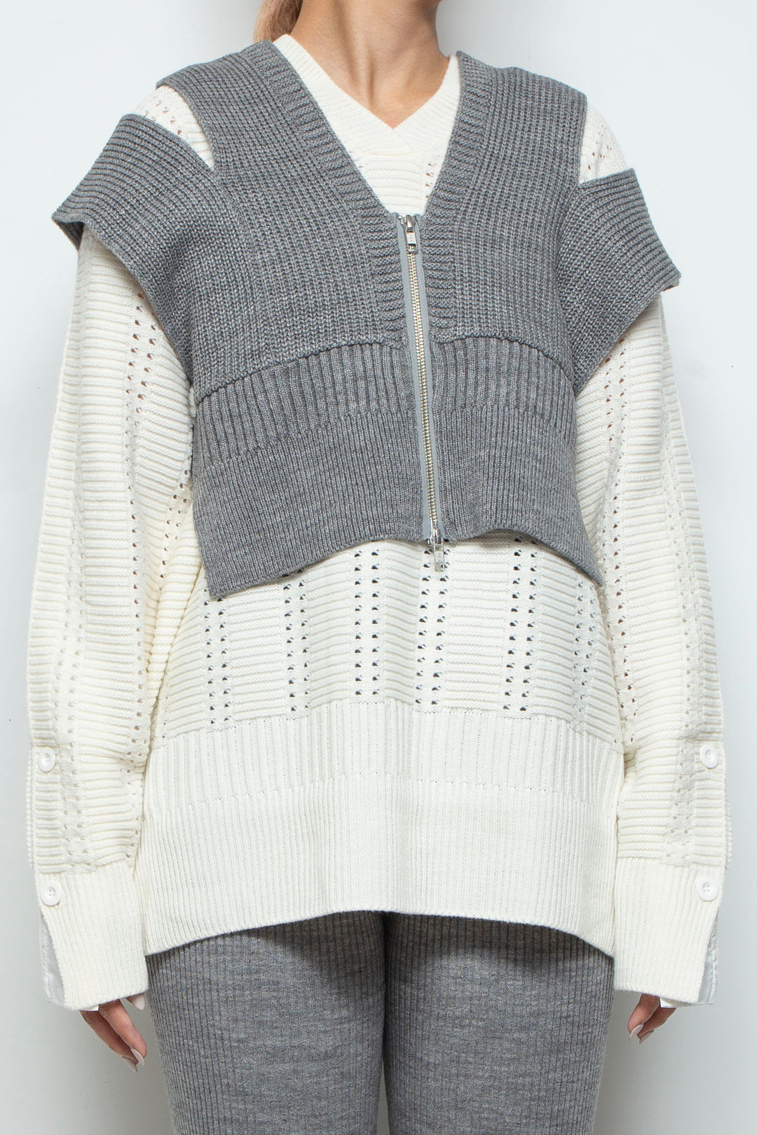 250202 VEST GRAY