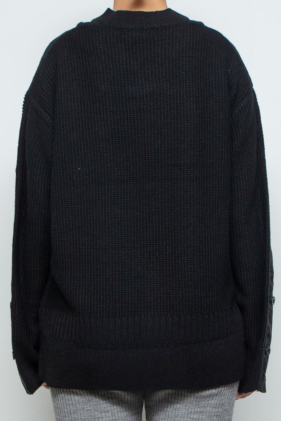 250203 TOPS BLACK