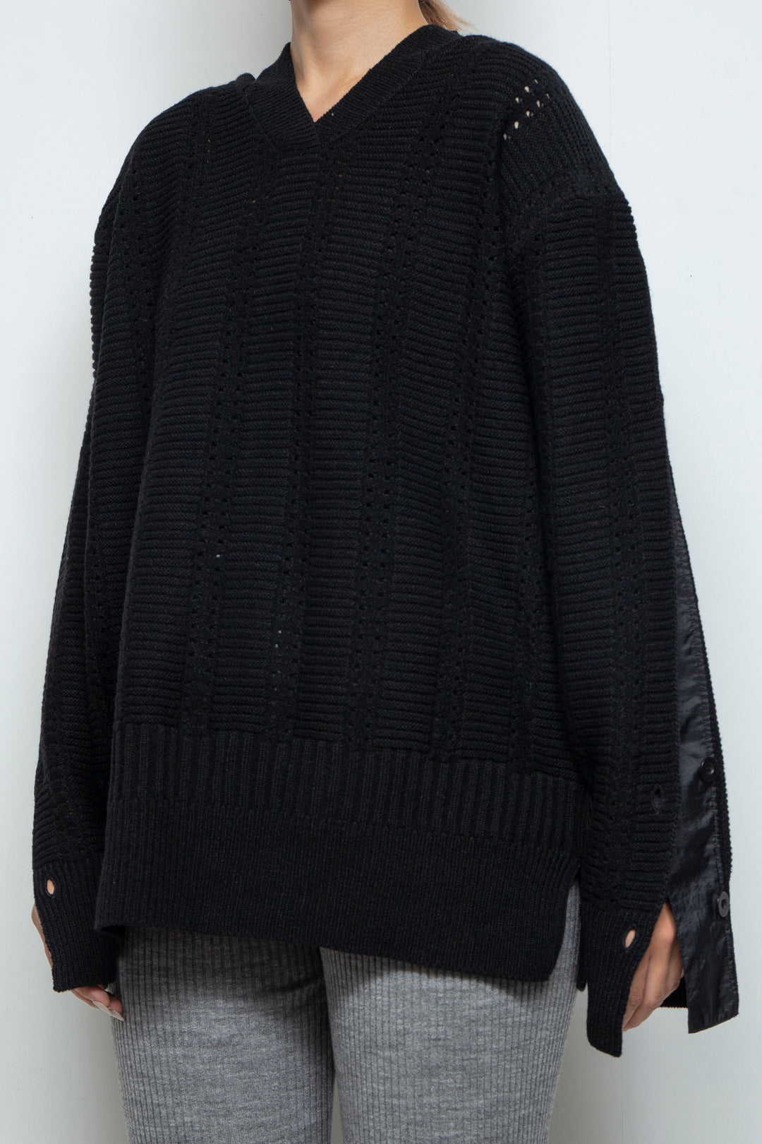 250203 TOPS BLACK