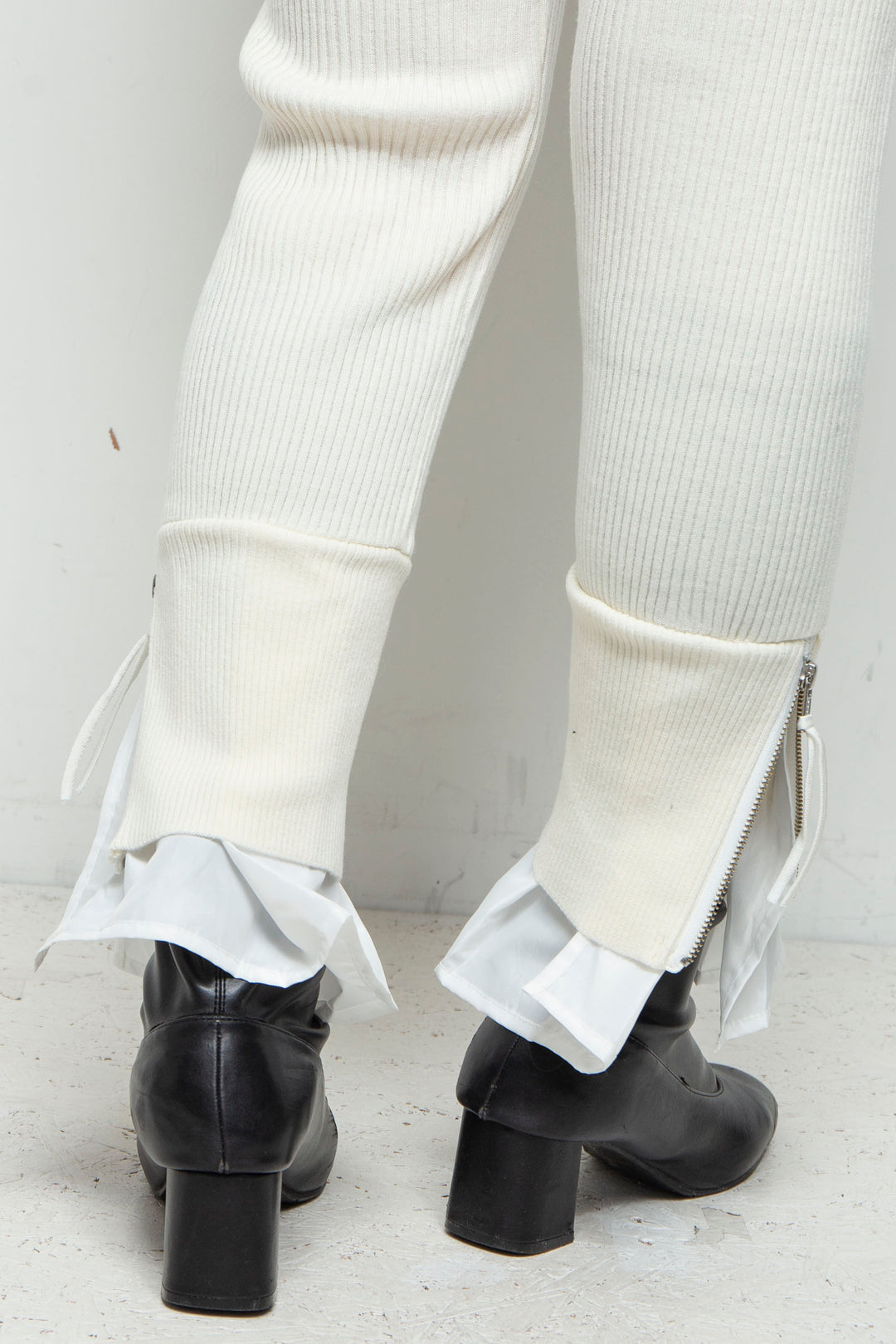 250204 PANTS WHITE