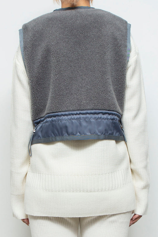 250209 VEST GRAY