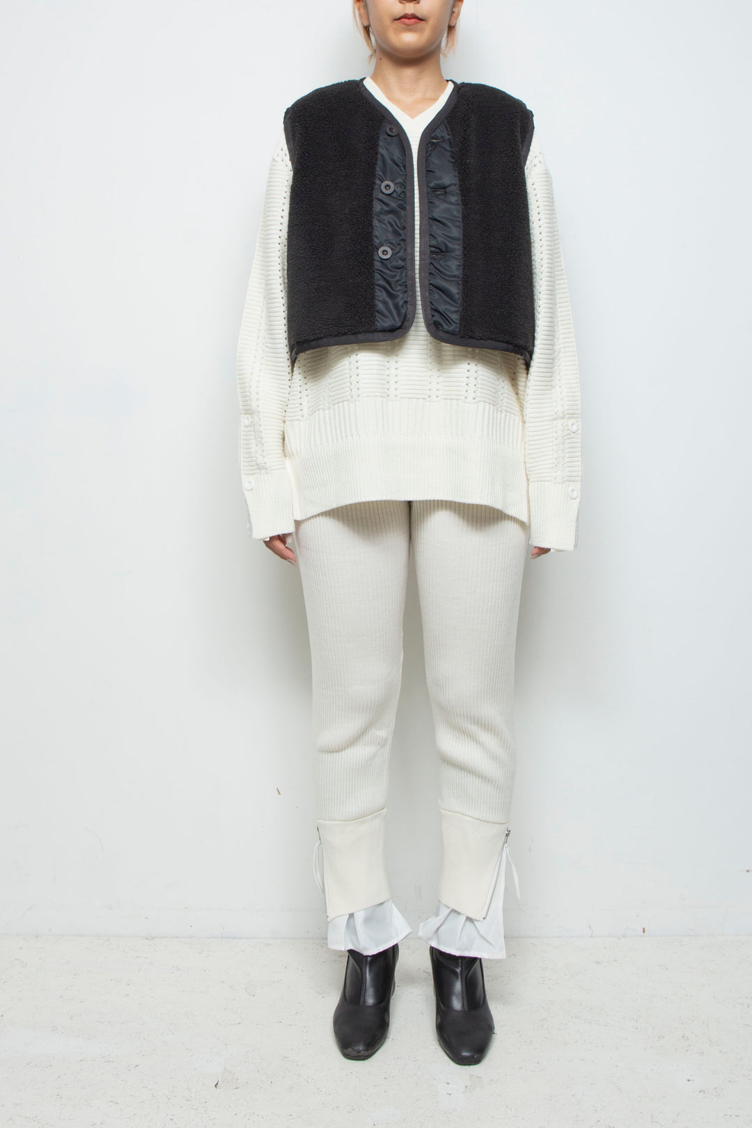 250204 PANTS WHITE