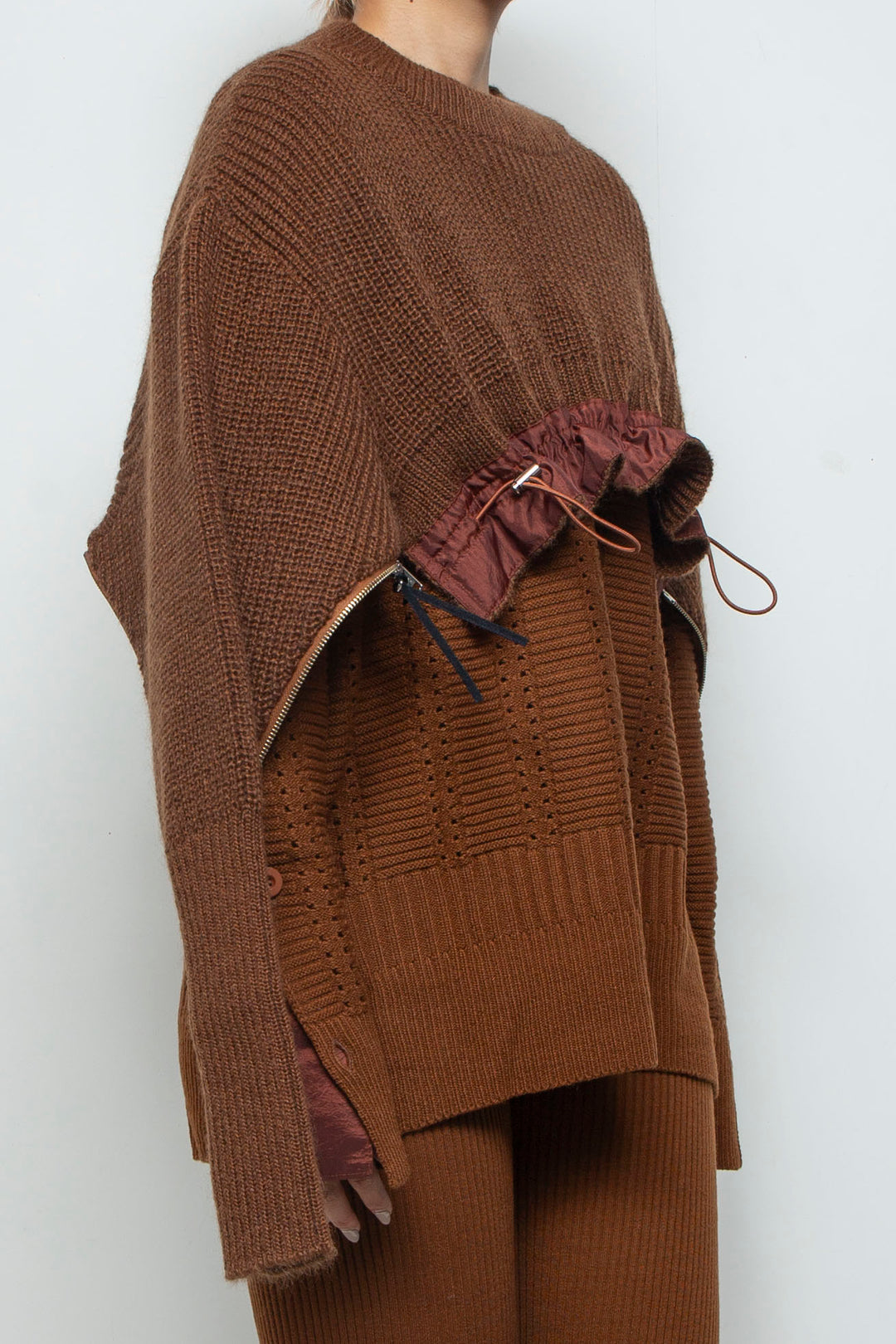 250201 KNIT BROWN
