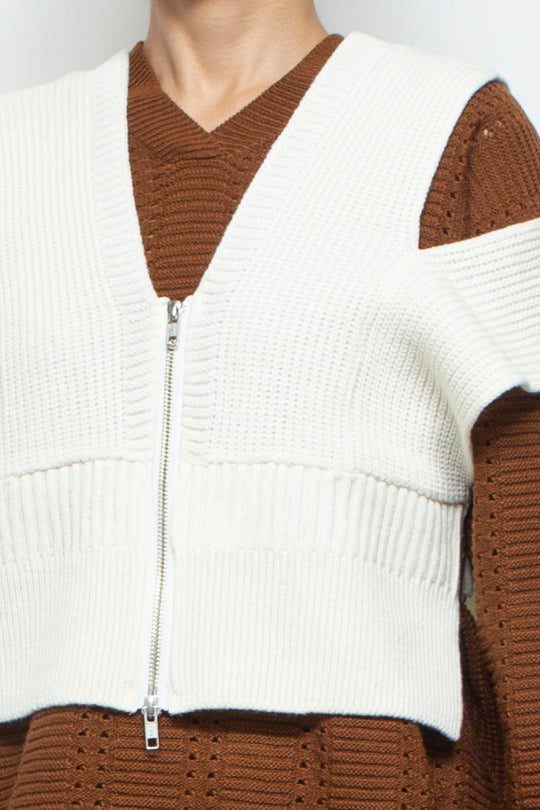 250202 VEST WHITE