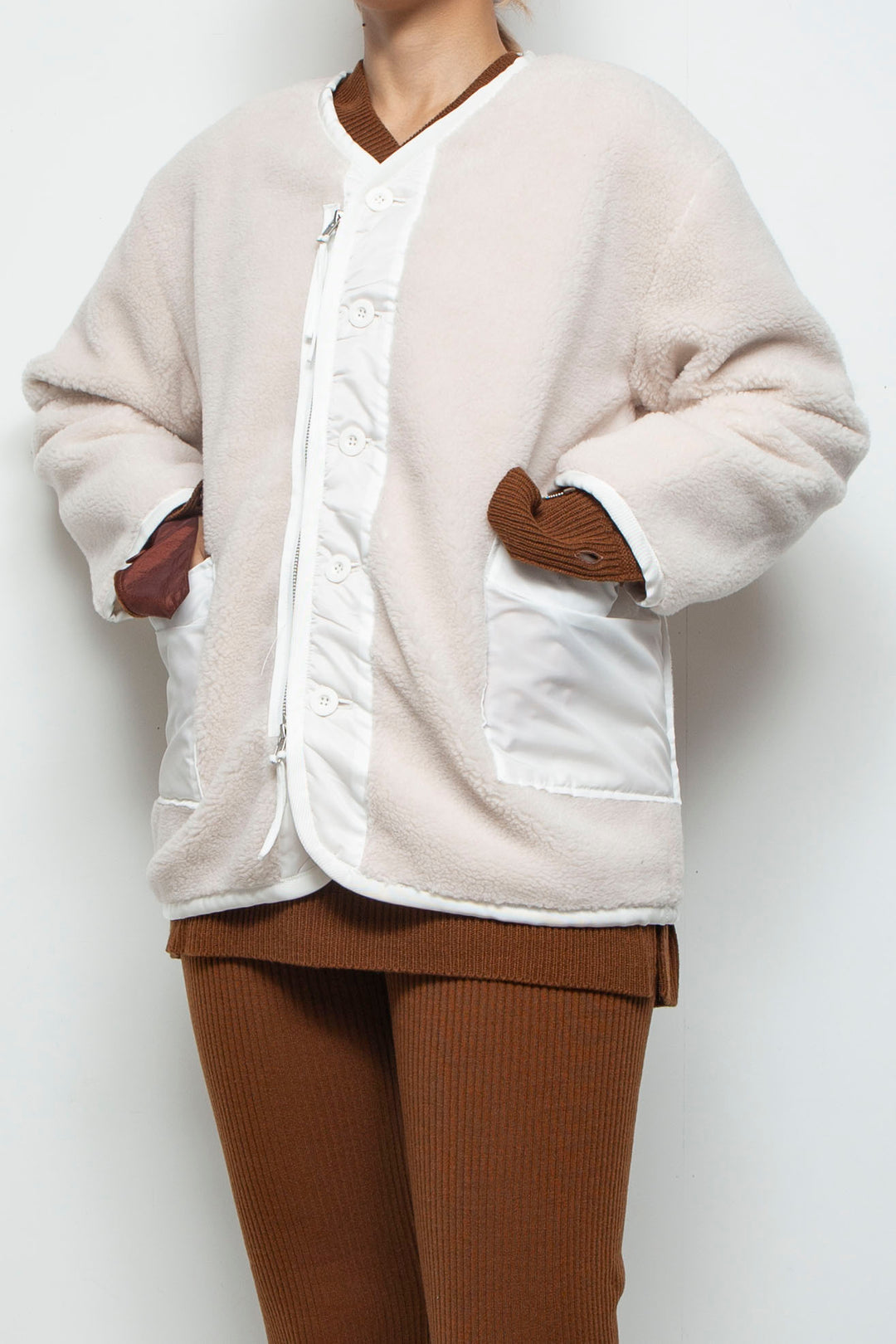 250210 JACKET WHITE