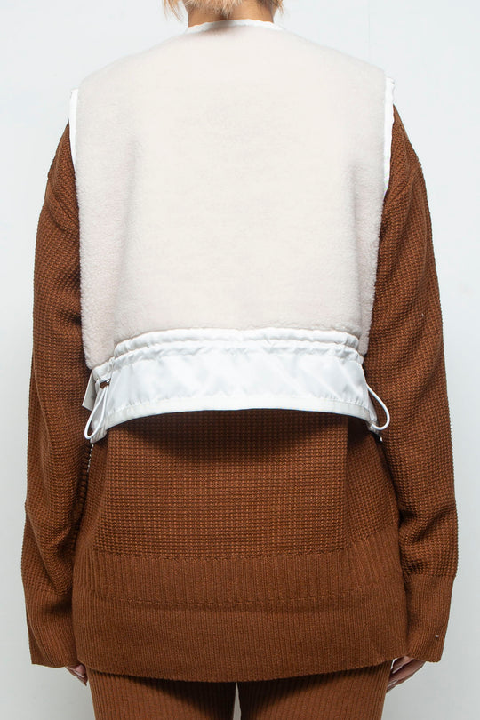 250209 VEST WHITE