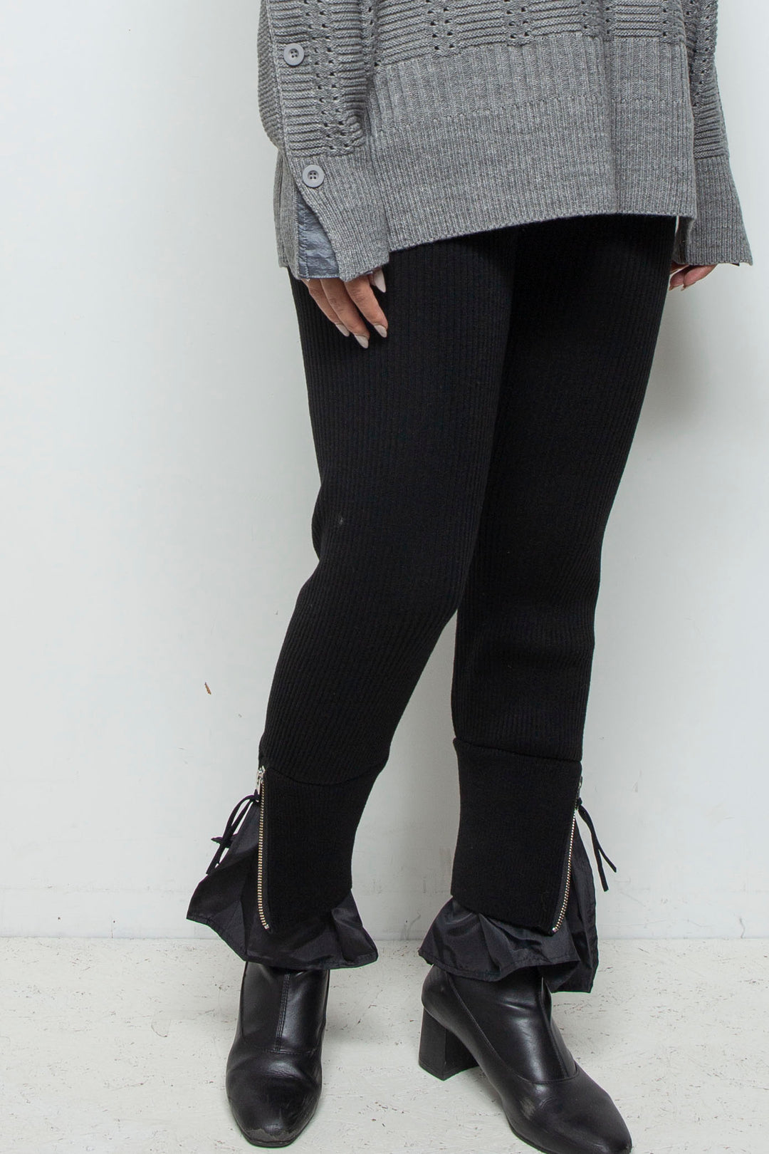 250204 PANTS BLACK